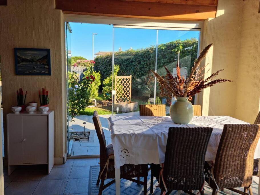 Villa Tea, Residenza Incantevole Con Giardino . フルミニ・ディ・クアルトゥ エクステリア 写真