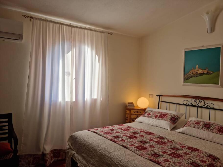 Villa Tea, Residenza Incantevole Con Giardino . フルミニ・ディ・クアルトゥ エクステリア 写真